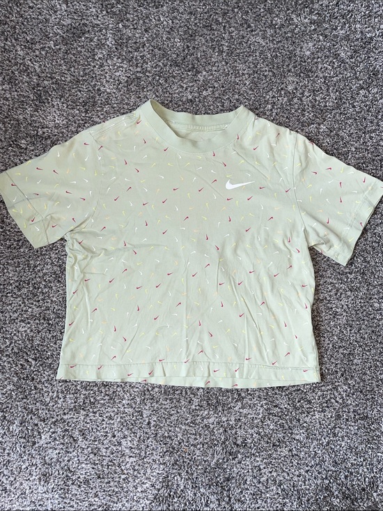 Nike Tops - NWOT Nike Light Green Cropped Tee with Mini Swoosh Print.  Size S/P.